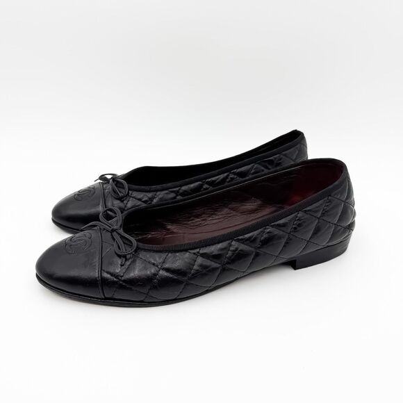 Chanel CC Cap Toe Ballet Flats EU 40 US 9-9.5 Black Quilted Leather Bow Shoe - Picture 2 of 13